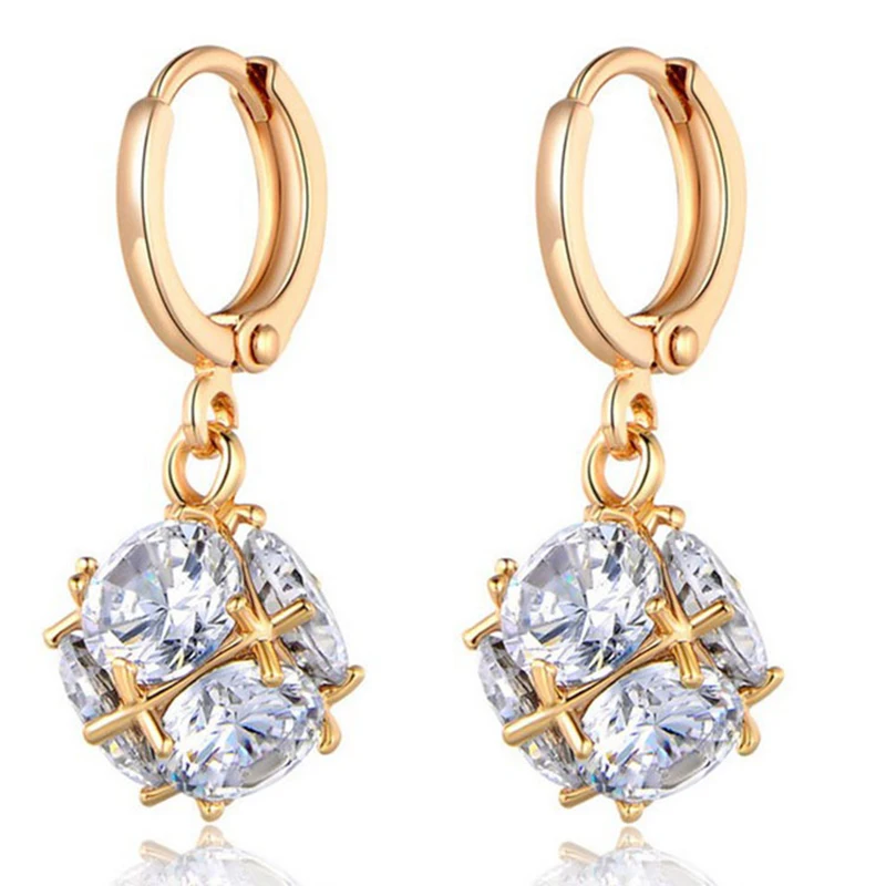 Elegant zircon woman earrings wedding banquet earrings jewelry pendant hoop earring gift
Elegant zircon woman earrings wedding banquet earrings jewelry pendant hoop earring gift