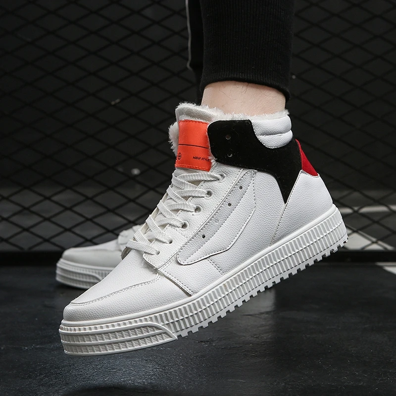 Winter Fashion Sneakers For Men Keep warm High Top Men's Casual Shoes Non-slip Hard-Wearing cotton shoes Flats Shoes black white
Winter Fashion Sneakers For Men Keep warm High Top Men's Casual Shoes Non-slip Hard-Wearing cotton shoes Flats Shoes black white