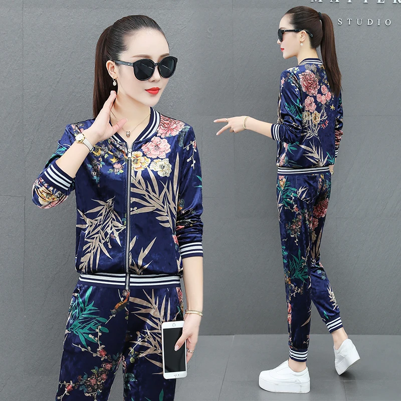 Leisure Velvet Suit Women Two Piece Women Pants Sets Korean Tracksuit Loose Jacket&pants Ensemble Femme Survetement Clothes
Leisure Velvet Suit Women Two Piece Women Pants Sets Korean Tracksuit Loose Jacket&pants Ensemble Femme Survetement Clothes
