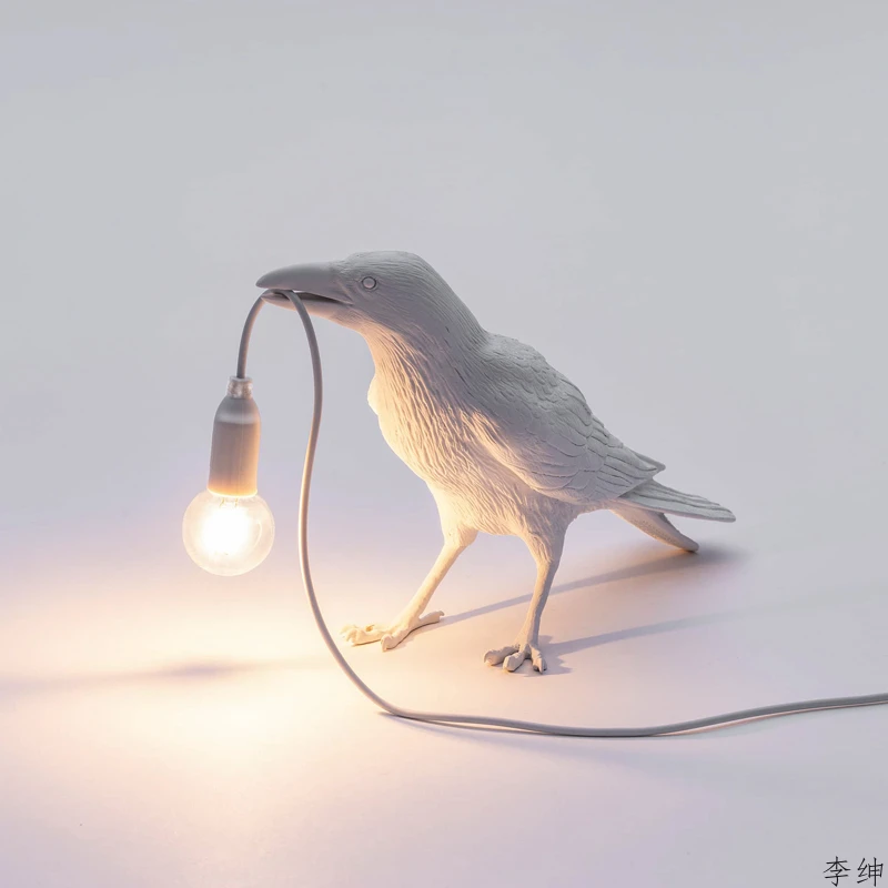 Modern Creative Table Lamp Italian Seletti Bird Lamp Resin Desk Lamp Living Room Bedroom Bedside Lamp Sconce Industrial Decor
Modern Creative Table Lamp Italian Seletti Bird Lamp Resin Desk Lamp Living Room Bedroom Bedside Lamp Sconce Industrial Decor
