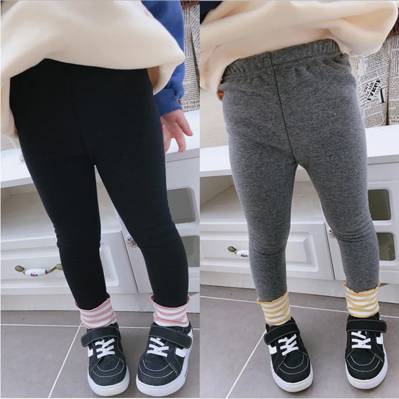 2019 new baby girl velvet winter long pant striped leggings trouders girls kids pants children clothes
2019 new baby girl velvet winter long pant striped leggings trouders girls kids pants children clothes