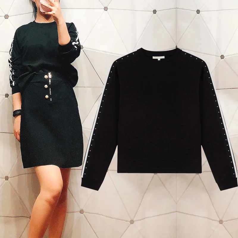 

Patads French minority long sleeve round neck sweater fashion splicing color contrast commuter autumn and winter women's sw00052