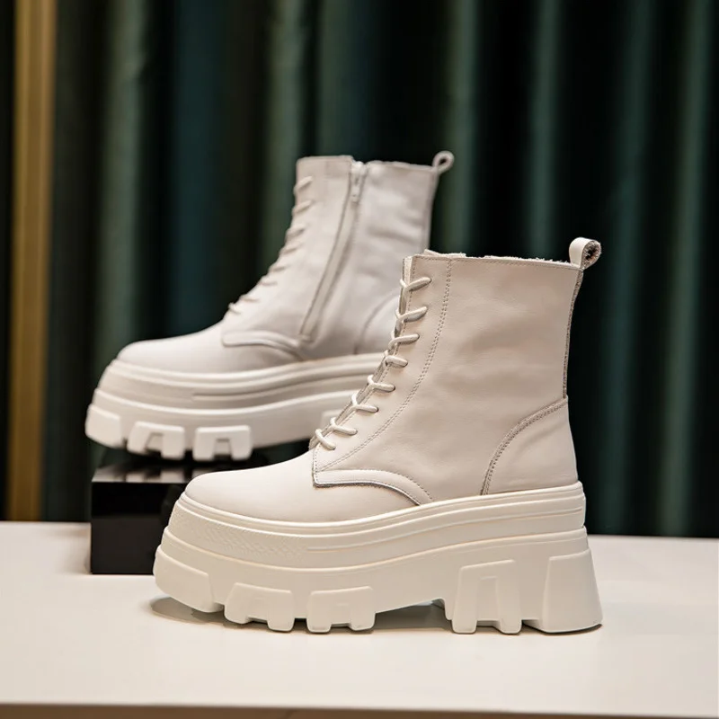 2021 Female Boots Autumn Winter New Top Layer Cowhide Thick Bottomed Muffin Short Boots High Top Shoes Increased By 8 Cm
2021 Female Boots Autumn Winter New Top Layer Cowhide Thick Bottomed Muffin Short Boots High Top Shoes Increased By 8 Cm