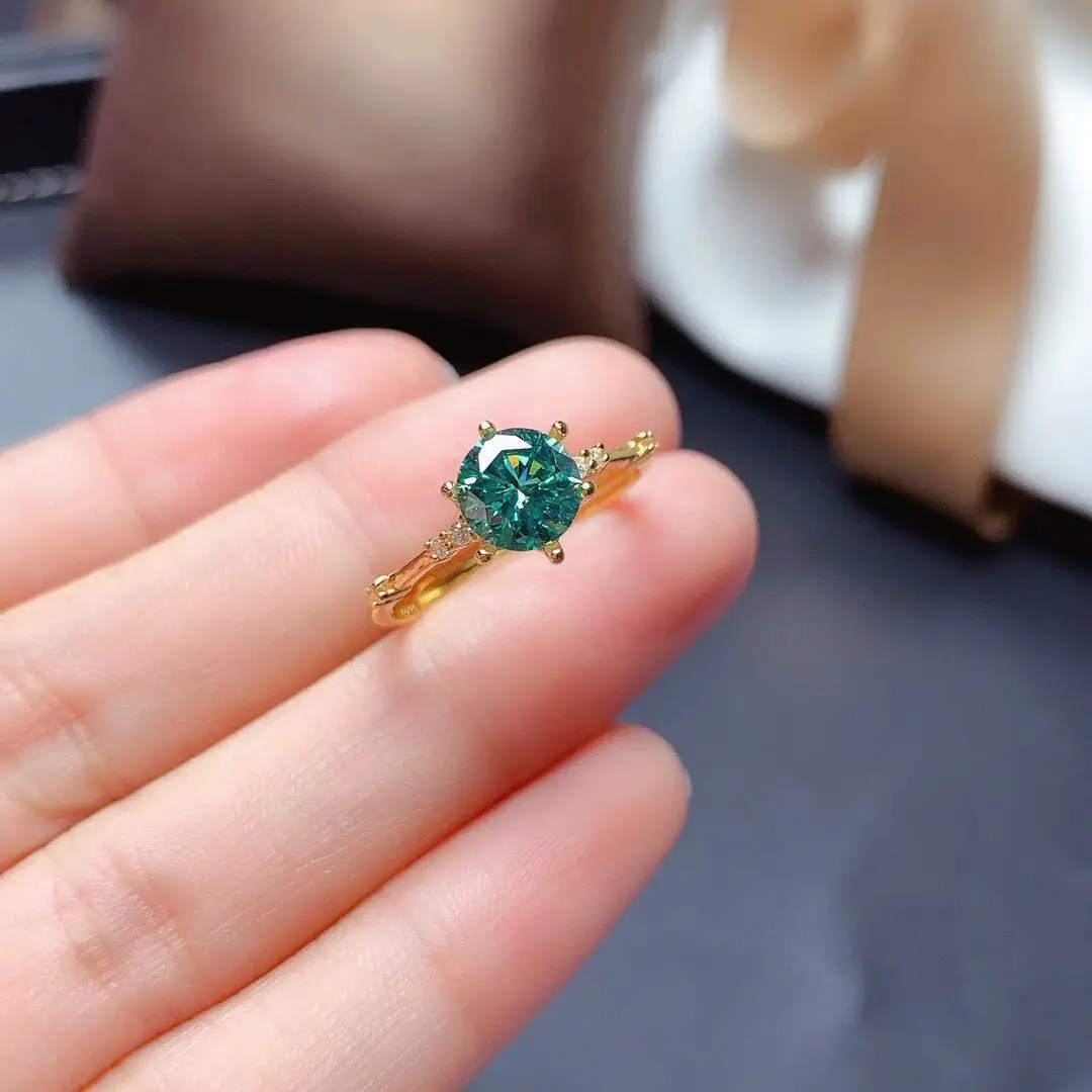 2021 New Blue-green Moissanite Diamond Ring Female Heart and Arrow Fire Burst Wedding Jewelry Classic Ring for Women Luxury Gold
2021 New Blue-green Moissanite Diamond Ring Female Heart and Arrow Fire Burst Wedding Jewelry Classic Ring for Women Luxury Gold