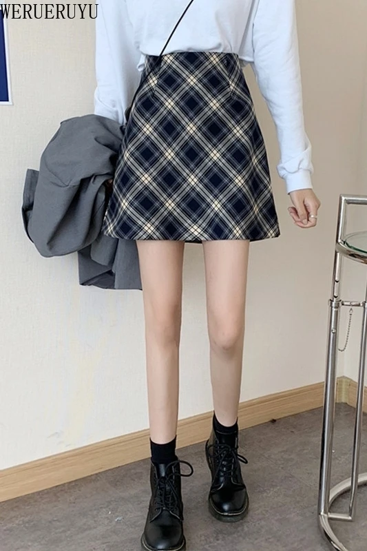 WERUERUYU Winter Harajuku Plaid Pencil Skirts Womens High Waist Mini Skirts 2020 korean Streetwear Vintage Sexy Skirt
WERUERUYU Winter Harajuku Plaid Pencil Skirts Womens High Waist Mini Skirts 2020 korean Streetwear Vintage Sexy Skirt