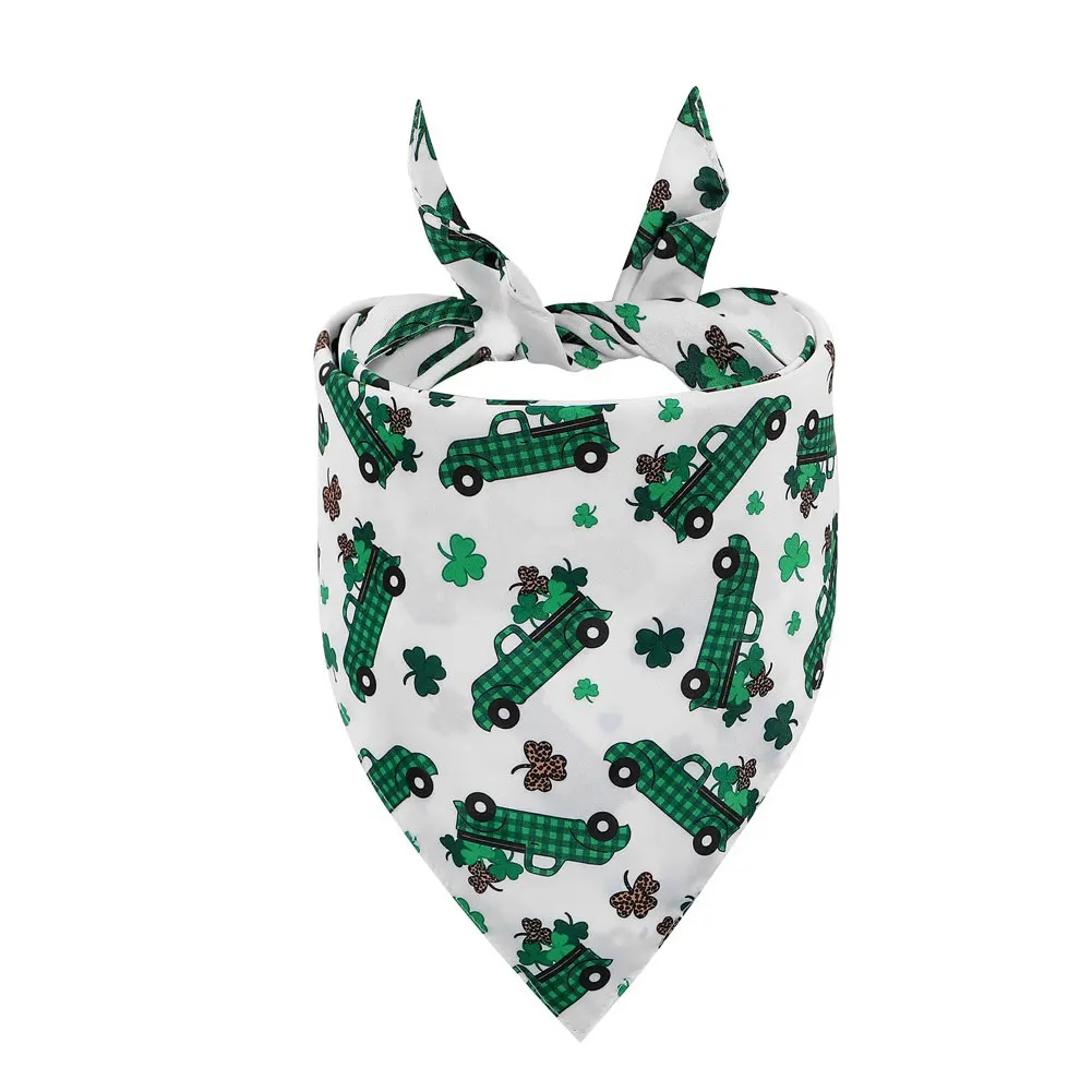 

St. Patrick's Day Pet Bandanas Lucky Shamrock Bandanna Reversible Triangle Bibs Scarf for Dogs Cats Pets Animals For Wholesale