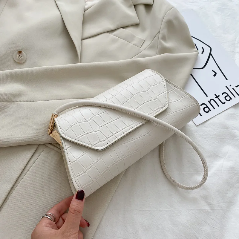 Crocodile Pattern Shoulder Bag for Women PU Leather Armpit Bag Fashion Baguette Bag French Flap Handbag Designer Purse
Crocodile Pattern Shoulder Bag for Women PU Leather Armpit Bag Fashion Baguette Bag French Flap Handbag Designer Purse