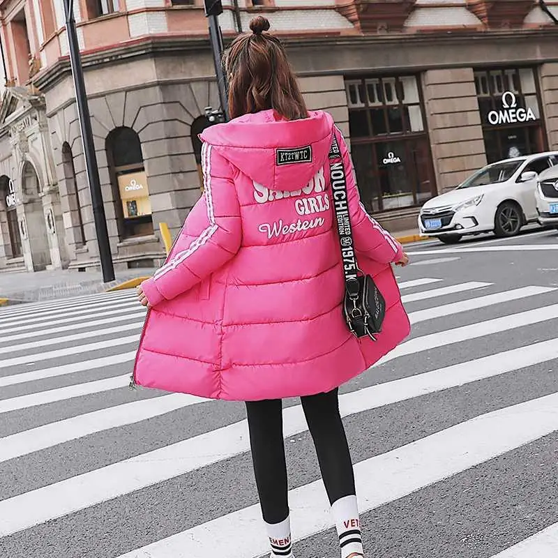 Invierno Thickened Down Cotton Cotton Women Hooded Letters Casual Simple Padded Cothing 2020 Women's Winter Printing Parkas E36 
Invierno Thickened Down Cotton Cotton Women Hooded Letters Casual Simple Padded Cothing 2020 Women's Winter Printing Parkas E36