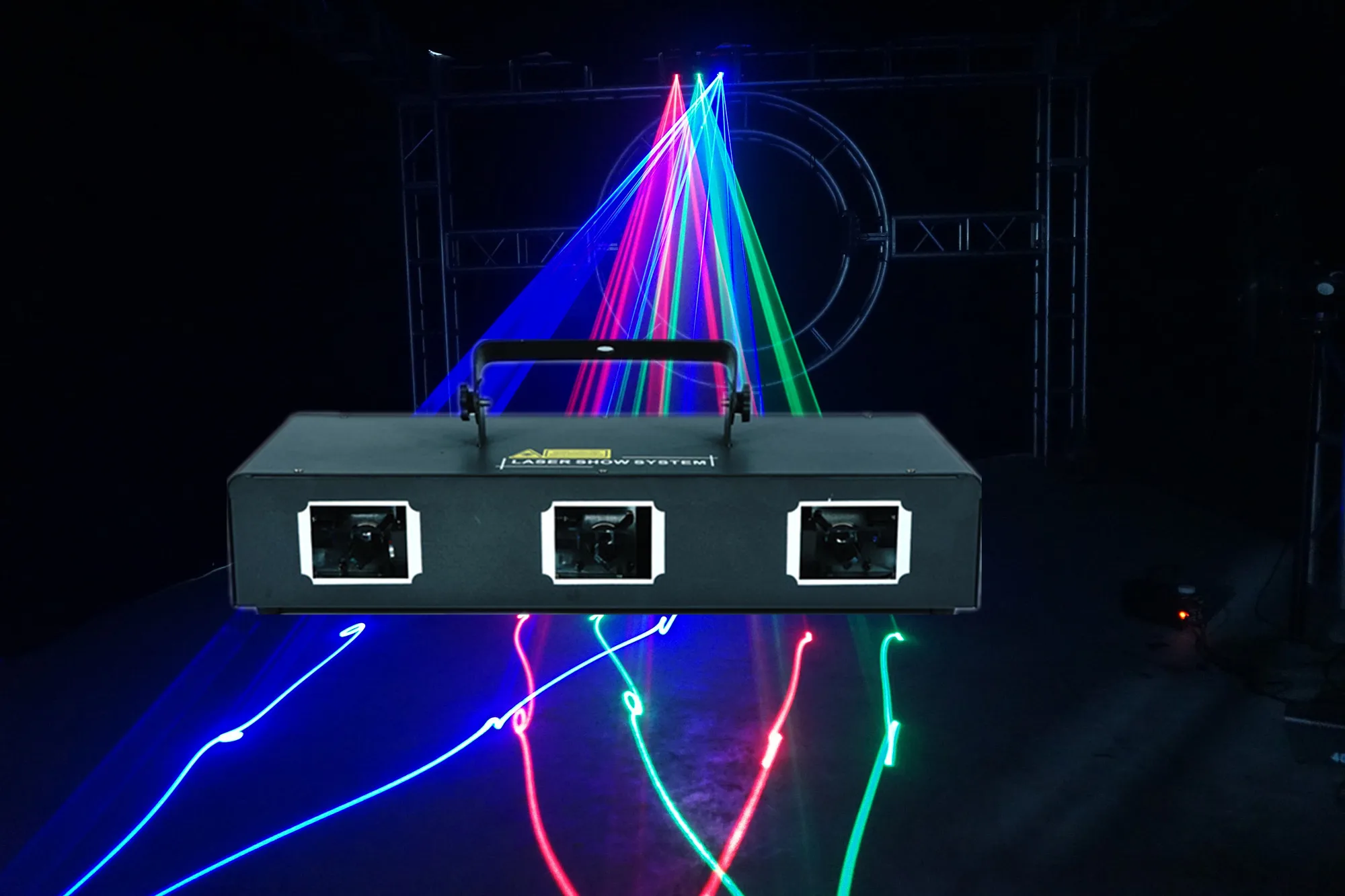 Laser projection lamp Three hole stage effect DMX512 disco party KTV nightclub and dance floor lighting
Laser projection lamp Three hole stage effect DMX512 disco party KTV nightclub and dance floor lighting