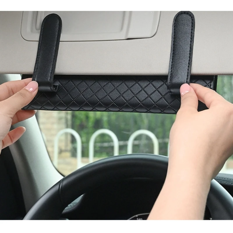 Sun Visor Napkin Holder Waterproof Tissue Bag Wear-resistant Leather Tissue Storage Holder Car Interior Decorations
Sun Visor Napkin Holder Waterproof Tissue Bag Wear-resistant Leather Tissue Storage Holder Car Interior Decorations