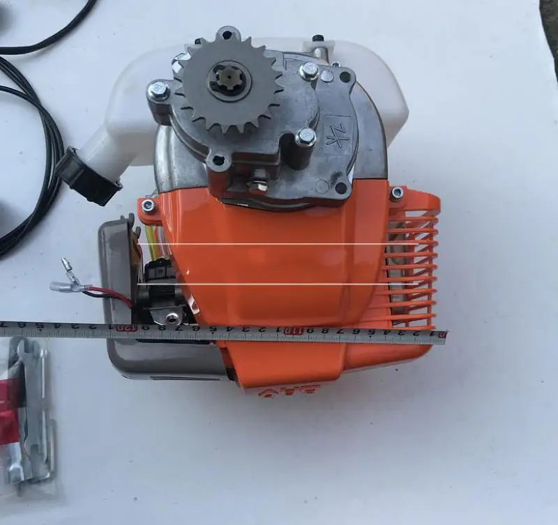 Modified small kart accessories 139F scooter 4-stroke engine Modified bicycle gasoline engine kit
Modified small kart accessories 139F scooter 4-stroke engine Modified bicycle gasoline engine kit