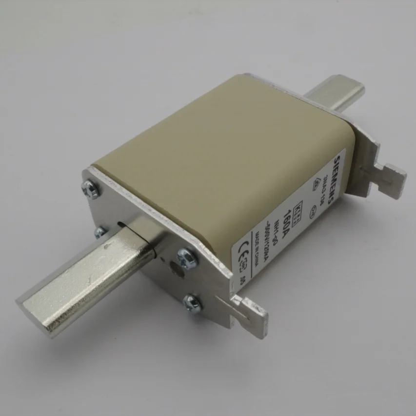 3 шт., NH1-gG Fuse 3NA3136 160A 500V, блок предохранителей для защиты от короткого замыкания двигателя
3 шт., NH1-gG Fuse 3NA3136 160A 500V, блок предохранителей для защиты от короткого замыкания двигателя
