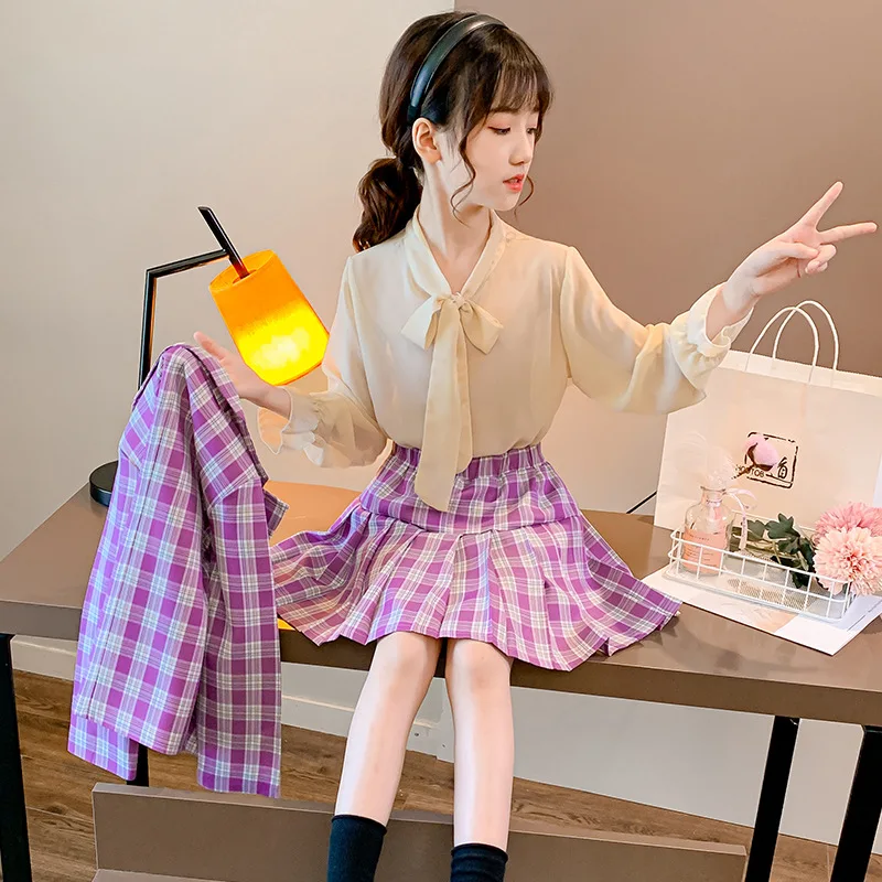 Spring Autumn Girls Suit Sweatshirts+Overalls 2Pcs/SetsTeenage Children's School ClothingKids Party Pink Green High Quality
Spring Autumn Girls Suit Sweatshirts+Overalls 2Pcs/SetsTeenage Children's School ClothingKids Party Pink Green High Quality