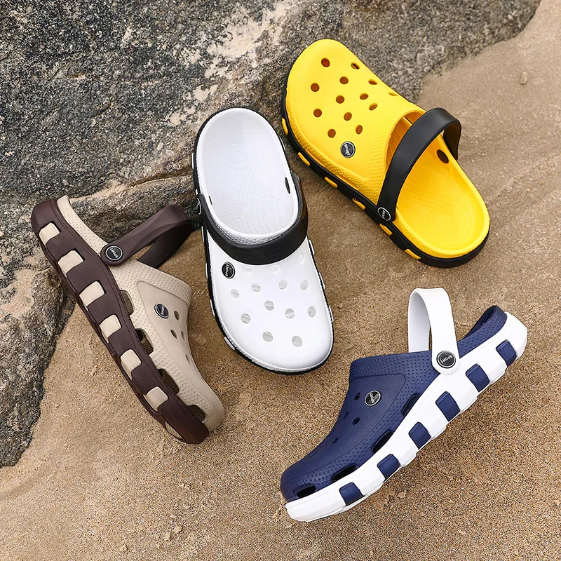 2021 New Men Clogs Sandals Summer Hole Shoes Slip On Rubber Garden Shoes for Men Women Beach Sandals Casual Outdoor Slippers
2021 New Men Clogs Sandals Summer Hole Shoes Slip On Rubber Garden Shoes for Men Women Beach Sandals Casual Outdoor Slippers