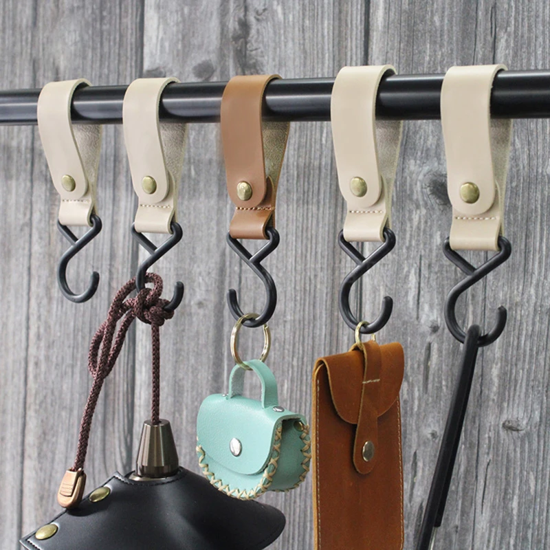 Outdoor S Type Pu Leather Hooks Camping Tripod Clothes Storage Portable Hiking Hanger Clothes Hook For Durable Camp Supplies
Outdoor S Type Pu Leather Hooks Camping Tripod Clothes Storage Portable Hiking Hanger Clothes Hook For Durable Camp Supplies