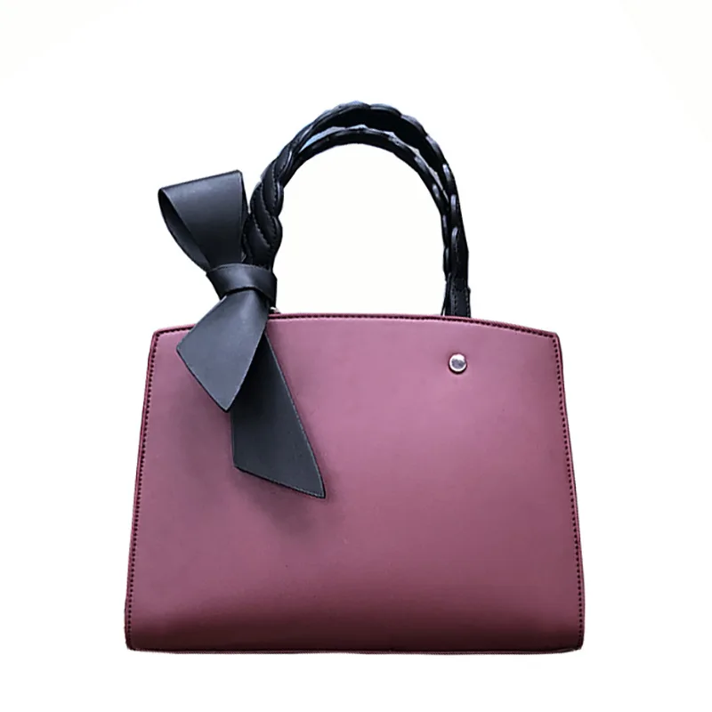 Messenger female bag Tote bag 2021 new simple and fashionable large-capacity handbag bag large-capacity bow-knot shoulder
Messenger female bag Tote bag 2021 new simple and fashionable large-capacity handbag bag large-capacity bow-knot shoulder