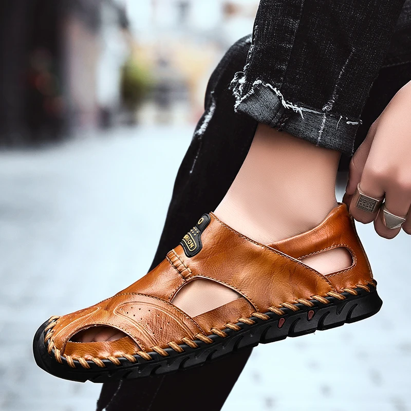 2021 summer casual shoes Leather man sandals Breathable men flats slip on loafers male shoes beach sandals Driving plus 39-48
2021 summer casual shoes Leather man sandals Breathable men flats slip on loafers male shoes beach sandals Driving plus 39-48