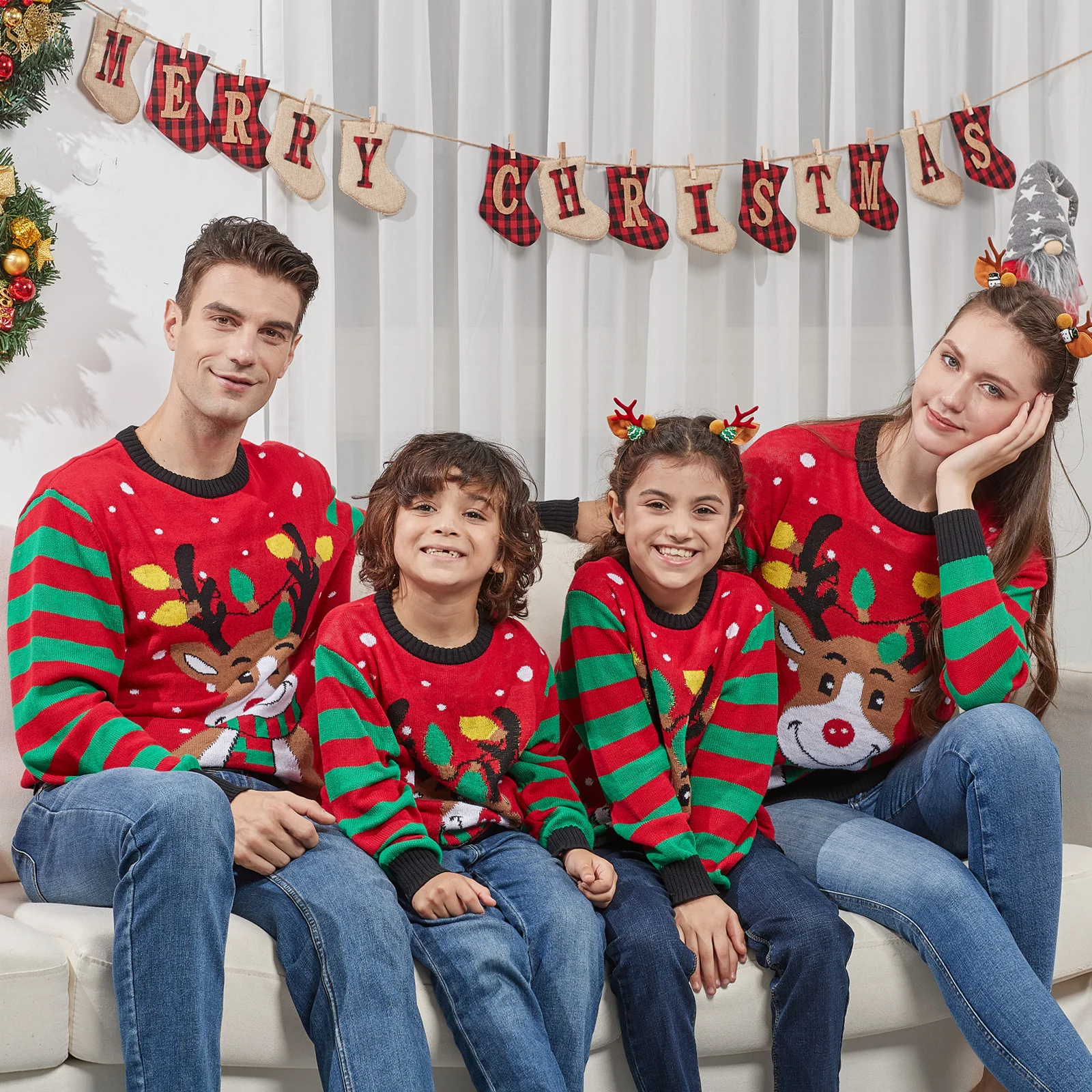 Christmas Family Sweater Set Elk Print Long Sleeve O Neck Thick Knitwear Pullover Tops Party Wear Xmas Family Matching Clothes
Christmas Family Sweater Set Elk Print Long Sleeve O Neck Thick Knitwear Pullover Tops Party Wear Xmas Family Matching Clothes
