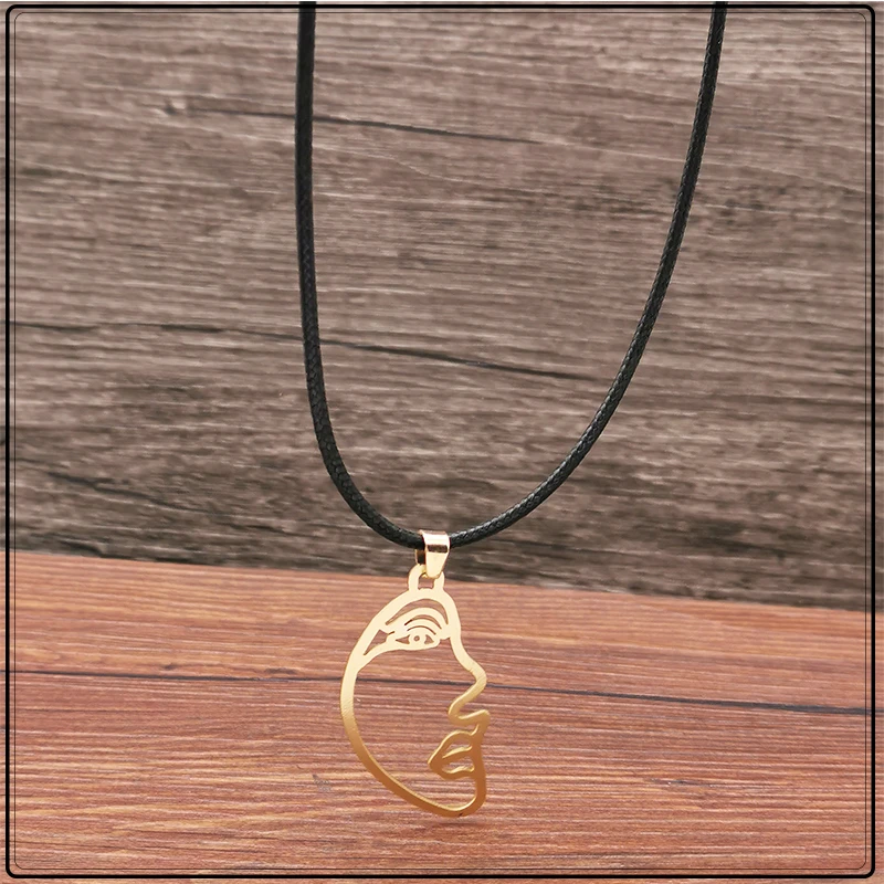 Design Metal Golden Face Big Pendant Necklace For Women Original Vintage Punk Boho Couple Necklaces Gothnic Accessories Jewelry
Design Metal Golden Face Big Pendant Necklace For Women Original Vintage Punk Boho Couple Necklaces Gothnic Accessories Jewelry
