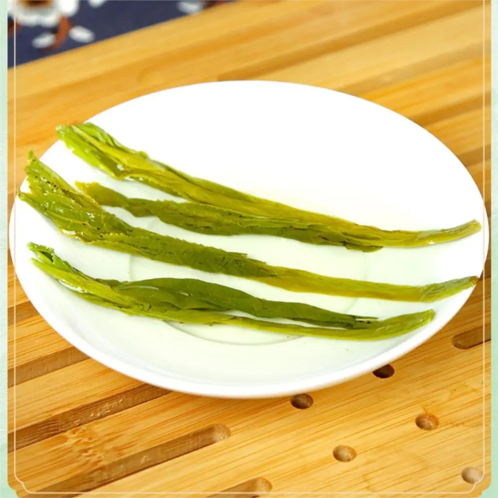 Chinese green tea super Taiping Bujian tea 250g Huangshan Taiping Houkui tea spring tea kungfu tea big cup tea
Chinese green tea super Taiping Bujian tea 250g Huangshan Taiping Houkui tea spring tea kungfu tea big cup tea