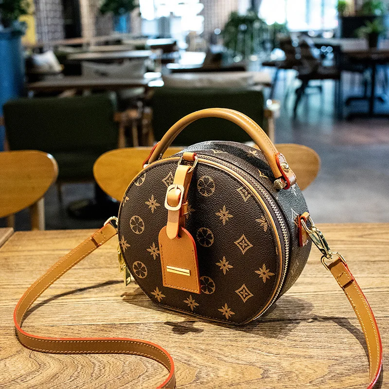 2021 New Fashion Mini Small Round Bag All-match Single Shoulder Messenger Bag Handbags Women Bag Designer Luxury Brand Handbags
2021 New Fashion Mini Small Round Bag All-match Single Shoulder Messenger Bag Handbags Women Bag Designer Luxury Brand Handbags