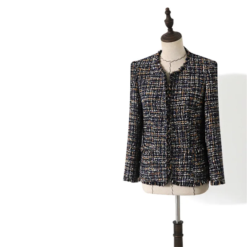 Handmade Luxury Blazer Suits for Women Fashion O Neck Tweed Nine Points Sleeve Short Blazers Coat
Handmade Luxury Blazer Suits for Women Fashion O Neck Tweed Nine Points Sleeve Short Blazers Coat