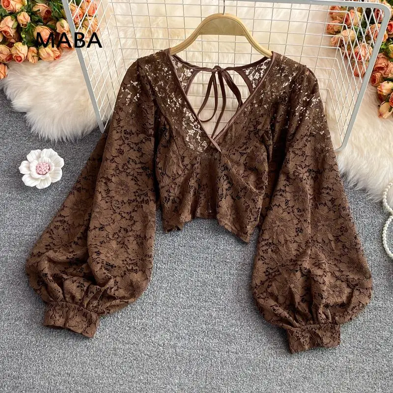 2021 Spring Autumn Korean Lace Short Shirt Top Women V-neck Lantern Sleeve Sexy Club Backless See Through Top Blusa
2021 Spring Autumn Korean Lace Short Shirt Top Women V-neck Lantern Sleeve Sexy Club Backless See Through Top Blusa