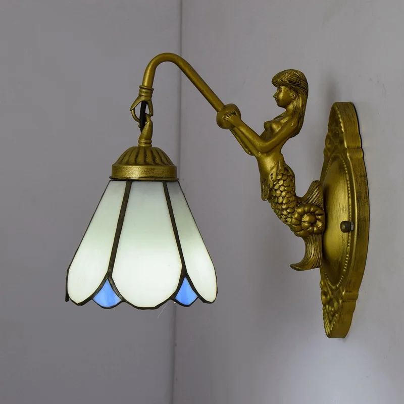 European-Style Vintage Tiffany Colored Glass Living Room Dining Room Bedroom Bar Club Aisle Red Festive Wall Lamp
European-Style Vintage Tiffany Colored Glass Living Room Dining Room Bedroom Bar Club Aisle Red Festive Wall Lamp
