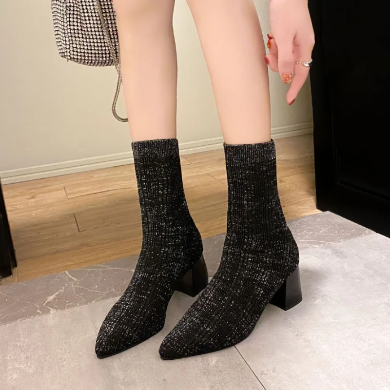 Women's Socks Boots Winter Stretch Cloth Pointed High Heel Ankle Boots Sexy Thick Heel Boots Non-slip Women's High Heel Boots
Women's Socks Boots Winter Stretch Cloth Pointed High Heel Ankle Boots Sexy Thick Heel Boots Non-slip Women's High Heel Boots