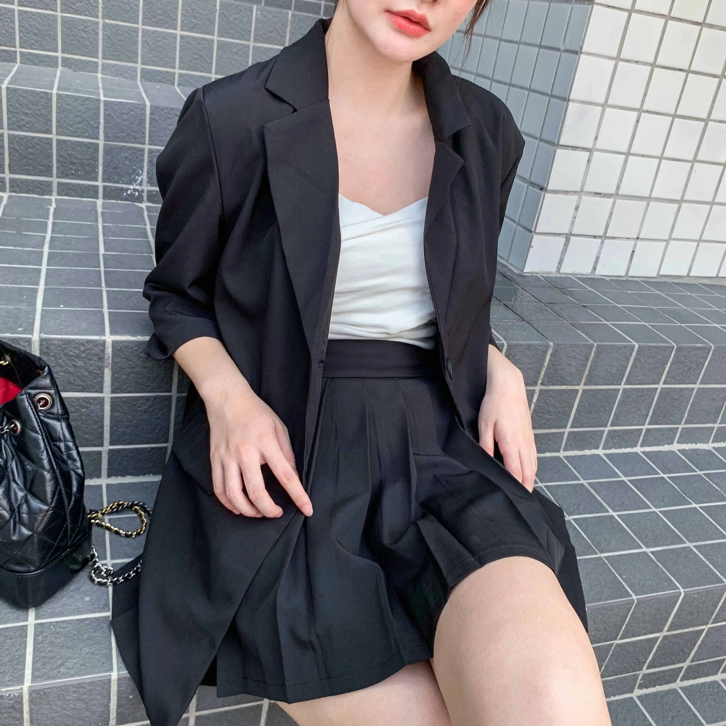New Large size Loose Professiona Women's Clothing Korean Fashion Little Fragrant Wind Elegant Suit Pleated Mini Skirt Two Piece
New Large size Loose Professiona Women's Clothing Korean Fashion Little Fragrant Wind Elegant Suit Pleated Mini Skirt Two Piece