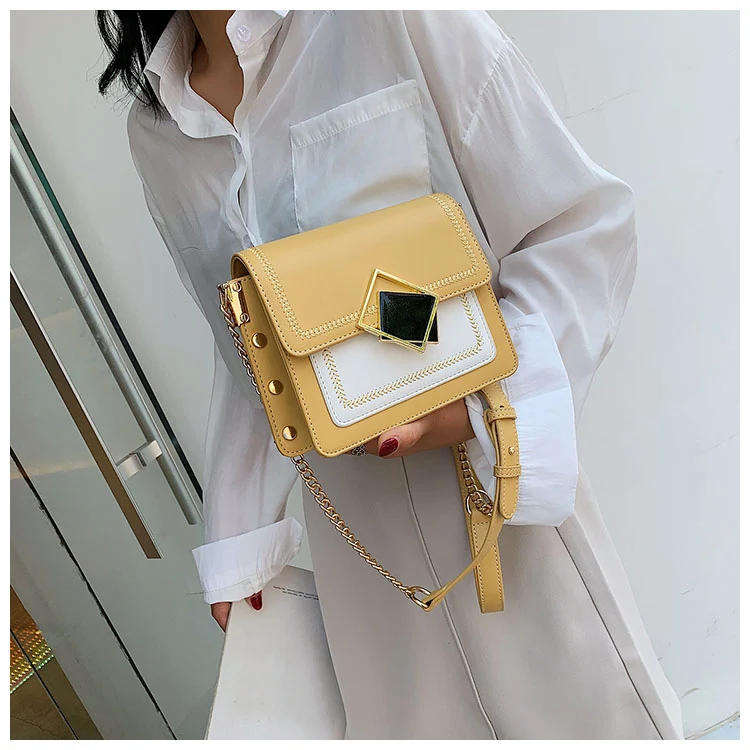 Hot Chain Pu Leather Crossbody Bags For Women 2020 Small Shoulder Bags Messenger Bag Special Lock Design Female Travel Handbags
Hot Chain Pu Leather Crossbody Bags For Women 2020 Small Shoulder Bags Messenger Bag Special Lock Design Female Travel Handbags