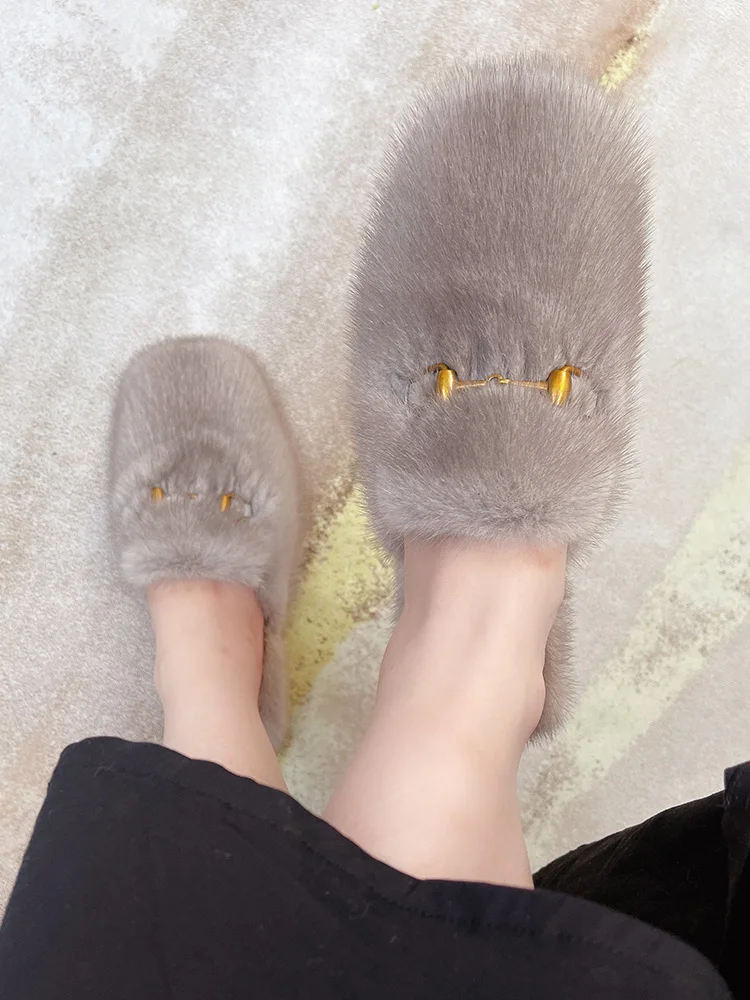 Autumn 2021 New Style Baotou Half Slippers Women Wear Fashion Flat Bottom Mink Fur Shoes Mnller Fur Lazy Slippers
Autumn 2021 New Style Baotou Half Slippers Women Wear Fashion Flat Bottom Mink Fur Shoes Mnller Fur Lazy Slippers