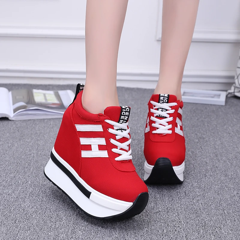 2020 women vulcanized shoes heels platform shoes canvas ladies casual shoes height increasing shoes woman autumn shoes
2020 women vulcanized shoes heels platform shoes canvas ladies casual shoes height increasing shoes woman autumn shoes