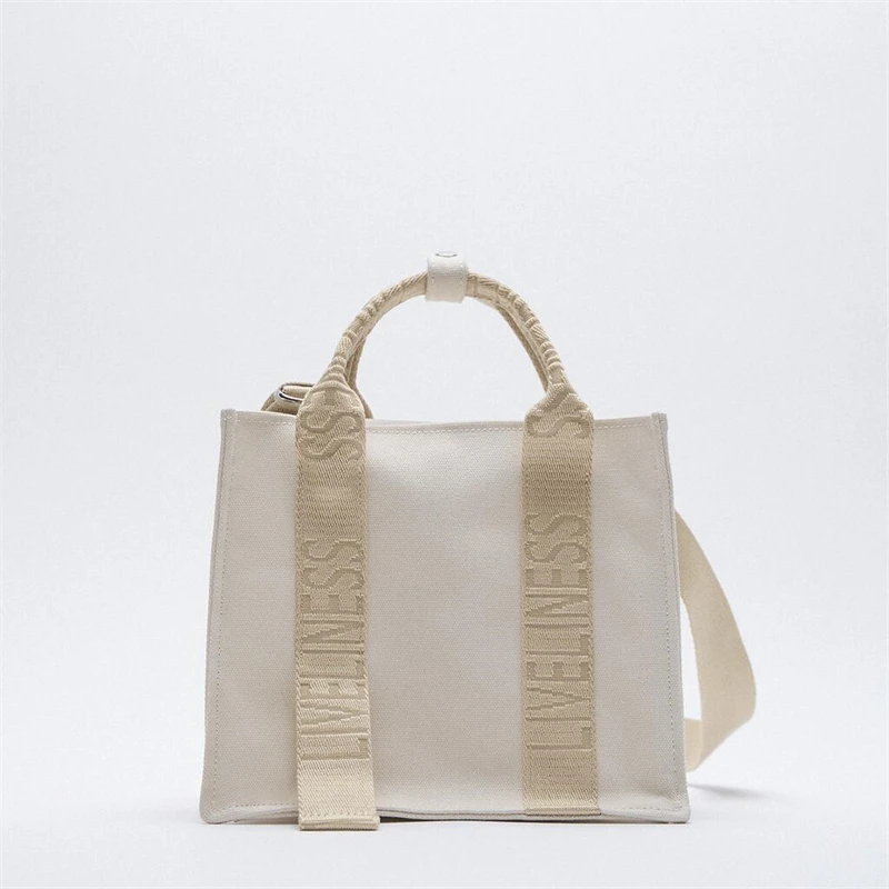 Women Brand Canvas Bag Casual Letter Crossbody Bag Design Small Duffel Bag New Arrival 2021 Hot Sale Bags
Women Brand Canvas Bag Casual Letter Crossbody Bag Design Small Duffel Bag New Arrival 2021 Hot Sale Bags