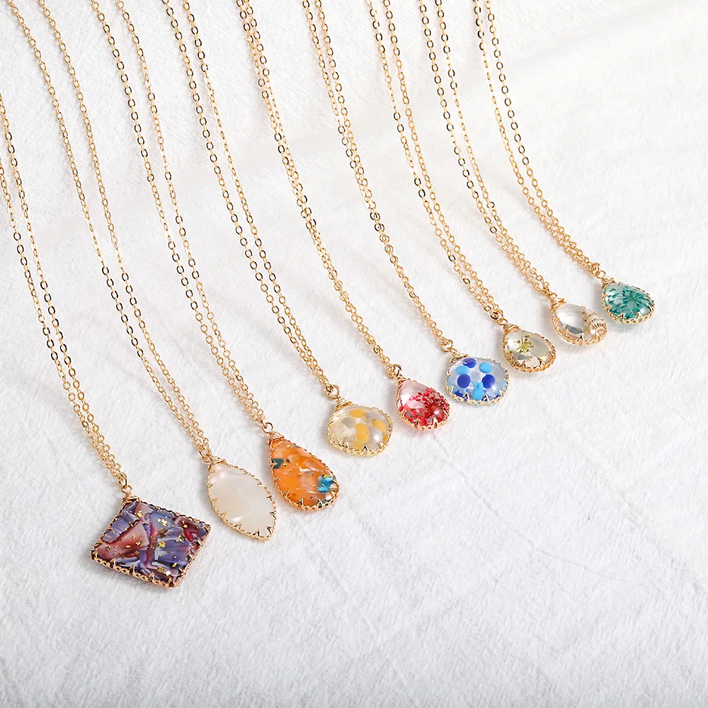 Fashion Resin Charms Pendant Necklace Flower Cracked Shell Irregular Shape Necklace Gold Chain Necklace for Women Jewelry Gifts
Fashion Resin Charms Pendant Necklace Flower Cracked Shell Irregular Shape Necklace Gold Chain Necklace for Women Jewelry Gifts