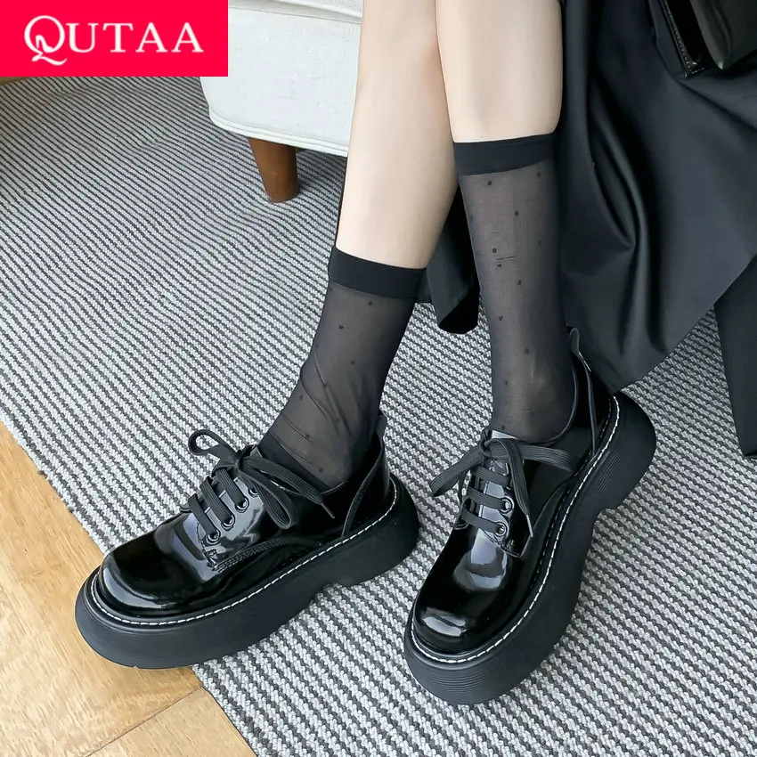 QUTAA/2021 г. Демисезонная женская обувь из натуральной кожи на среднем каблуке модные женские туфли-лодочки на шнуровке с круглым носком Больши...
QUTAA/2021 г. Демисезонная женская обувь из натуральной кожи на среднем каблуке модные женские туфли-лодочки на шнуровке с круглым носком Больши...