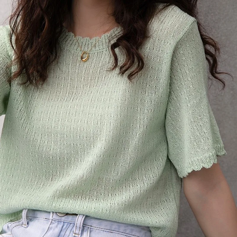 Summer Hollow Out Short Sleeve Knitting Cropped T-Shirt Women Casual Solid Color Loose Fit O-Neck Pullover Black White Tees Tops 
Summer Hollow Out Short Sleeve Knitting Cropped T-Shirt Women Casual Solid Color Loose Fit O-Neck Pullover Black White Tees Tops