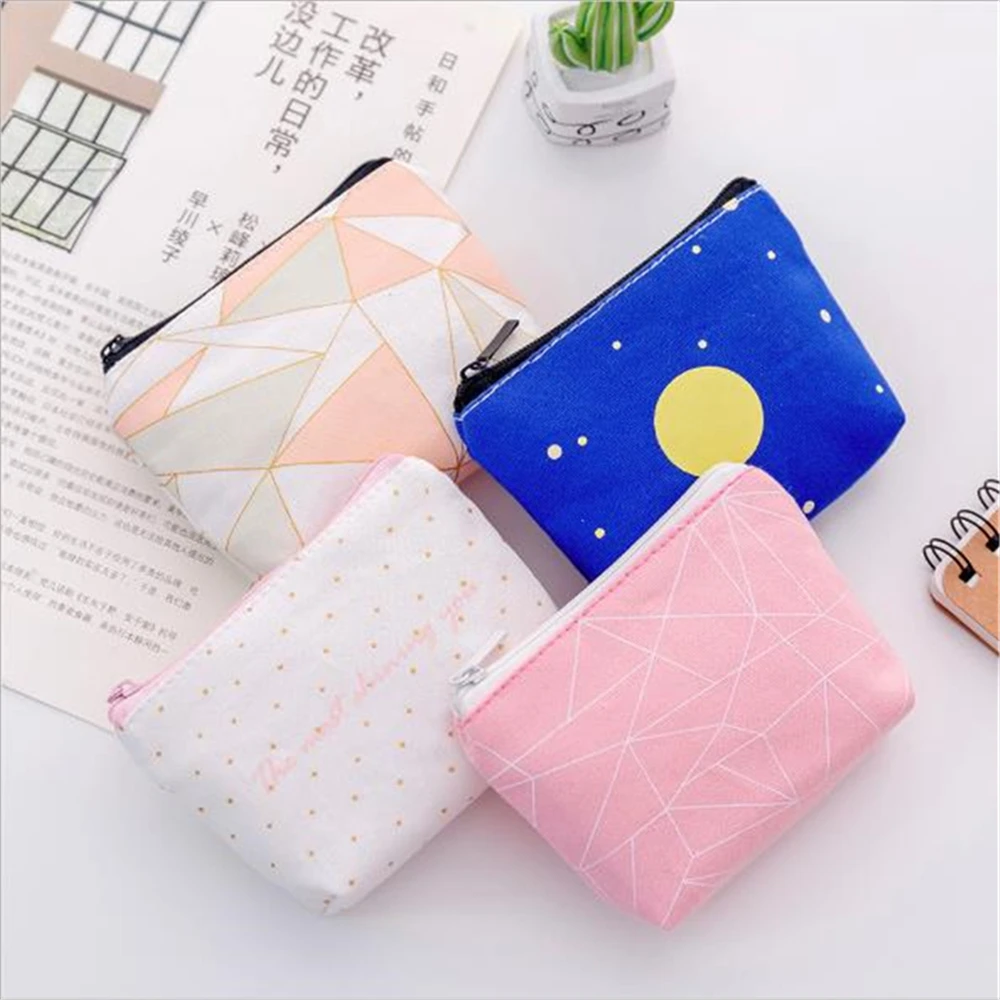 2020 Korean version of the new cute canvas coin purse creative hand key coin storage bag gift bag Key Case
2020 Korean version of the new cute canvas coin purse creative hand key coin storage bag gift bag Key Case