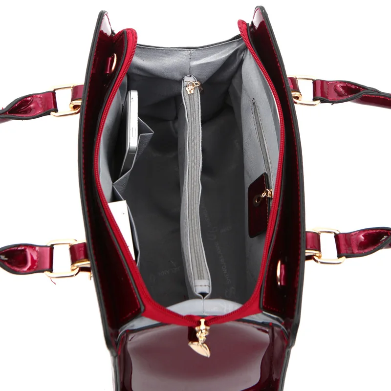 2021 New Fashion High Quality Patent Leather Luxury Tote Bag Embossed Stone Pattern Shiny Women Handbag Messenger Shoulder Bag
2021 New Fashion High Quality Patent Leather Luxury Tote Bag Embossed Stone Pattern Shiny Women Handbag Messenger Shoulder Bag