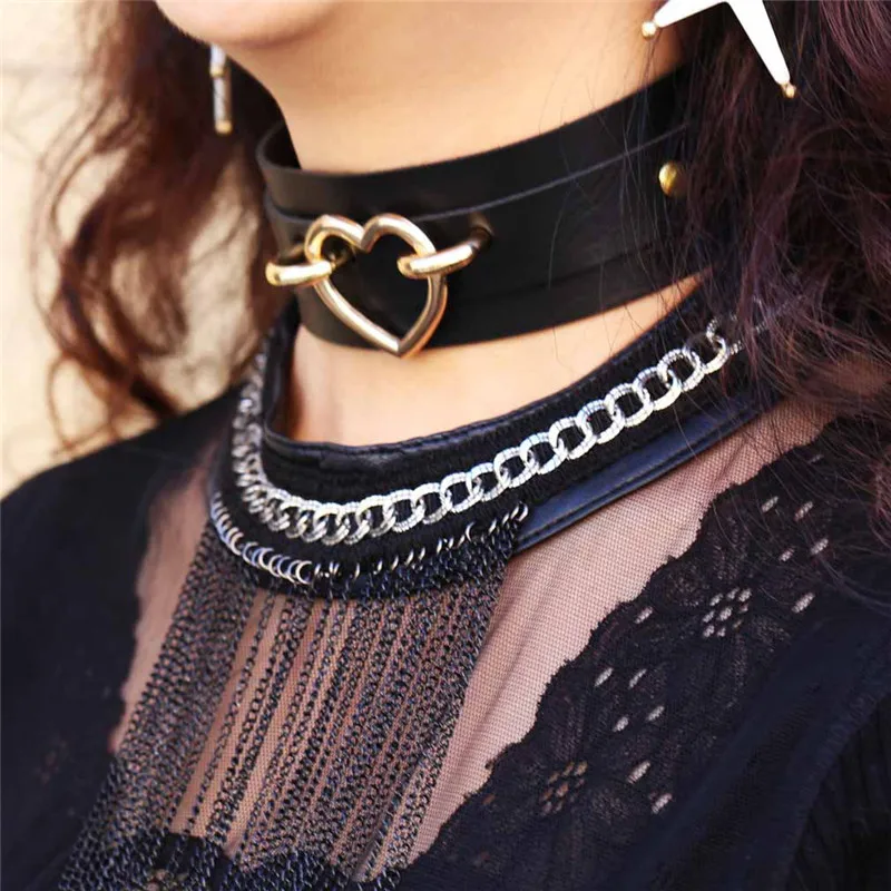 Vintage Punk Egirl Gold Heart Pendant Faux Leather Choker Necklace Black Night Club Sexy Collar Necklace for Women Party Jewelry
Vintage Punk Egirl Gold Heart Pendant Faux Leather Choker Necklace Black Night Club Sexy Collar Necklace for Women Party Jewelry