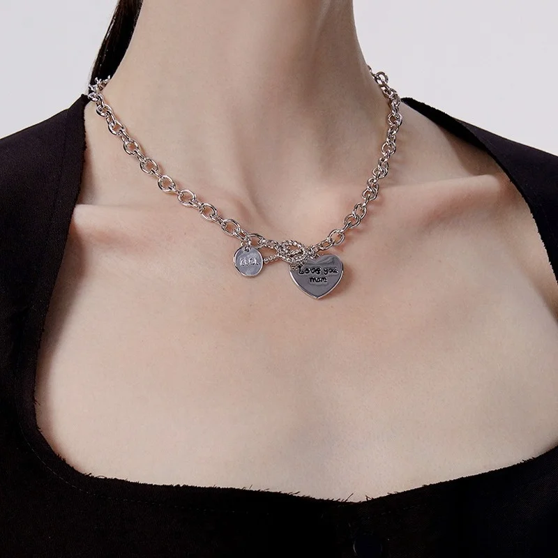 New 2021 Trendy Short Heart Necklace Female Clavicle Chain Necklace Jewelry Accessories Choker Necklaces for Women Wholesale
New 2021 Trendy Short Heart Necklace Female Clavicle Chain Necklace Jewelry Accessories Choker Necklaces for Women Wholesale