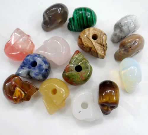 Подвеска из натурального камень кварц Кристалл бирюзы, авантюрина, тигрового глаза, черепа для изготовления ювелирных изделий своими рукам...
Подвеска из натурального камень кварц Кристалл бирюзы, авантюрина, тигрового глаза, черепа для изготовления ювелирных изделий своими рукам...