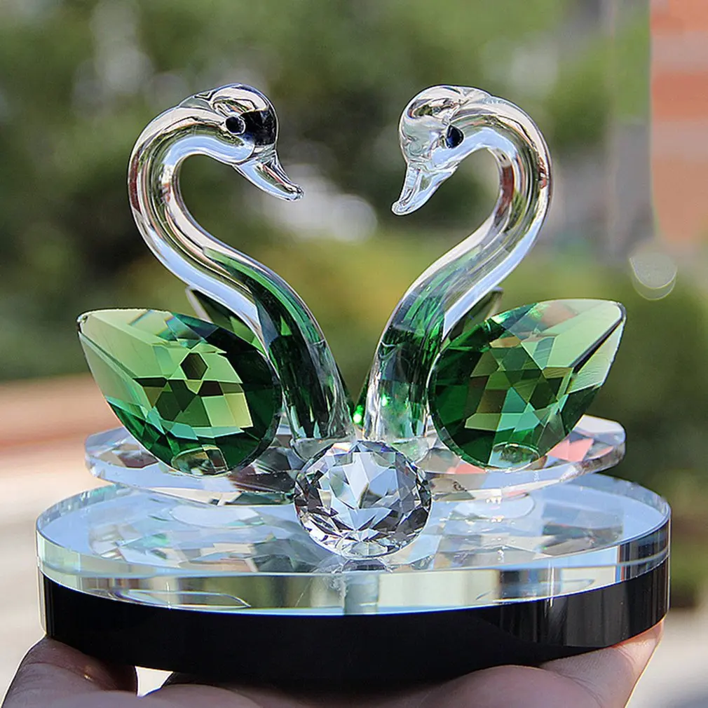 Creative Swan Crystal Glass Figure Paperweight Ornament Decor Collection Living Room Desktop Ornaments Home Decor
Creative Swan Crystal Glass Figure Paperweight Ornament Decor Collection Living Room Desktop Ornaments Home Decor