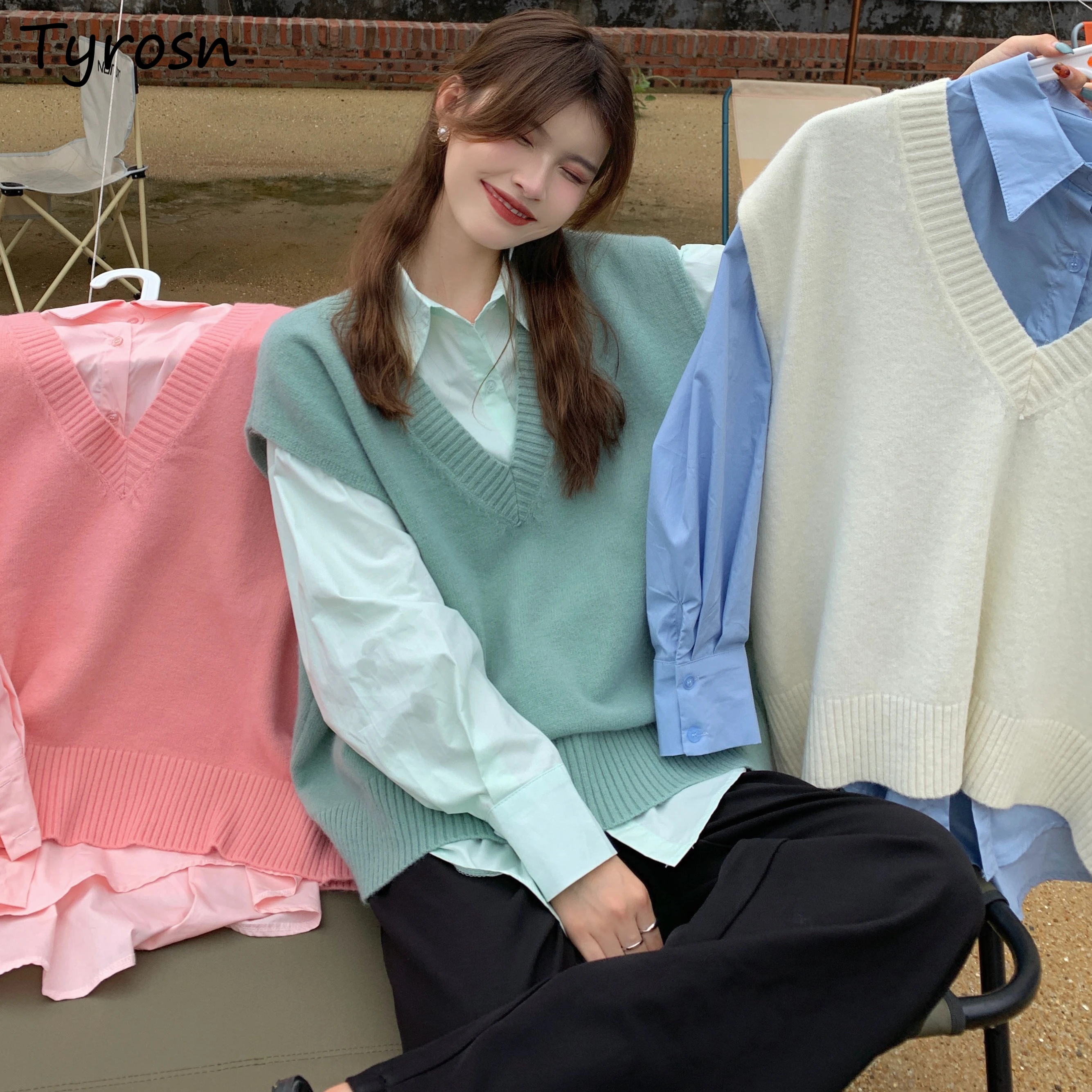 Sweater Vest Women Gentle All-match Solid V-neck Knitted Tops Japanese Style High Street Loose-fit Sleeveless Sweaters Students
Sweater Vest Women Gentle All-match Solid V-neck Knitted Tops Japanese Style High Street Loose-fit Sleeveless Sweaters Students