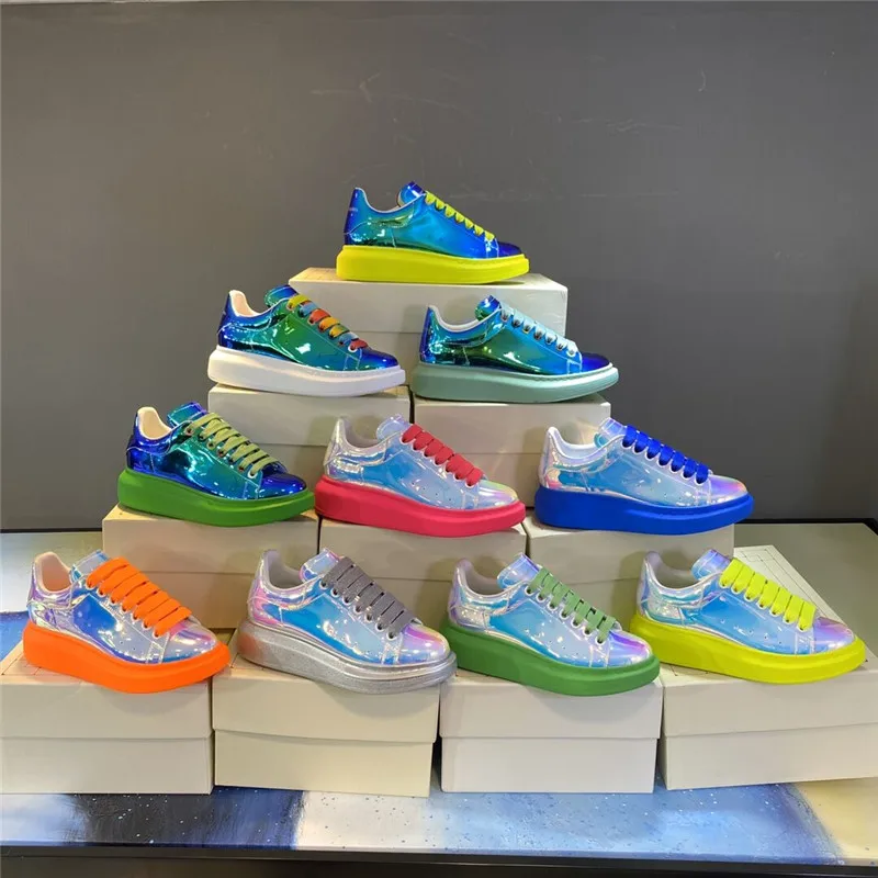 Patent Leather Women Little White Shoes Casual Couples Shoes Genuine Leather Round Toe Thick-Soled Female Street Muejr Zapatos 
Patent Leather Women Little White Shoes Casual Couples Shoes Genuine Leather Round Toe Thick-Soled Female Street Muejr Zapatos