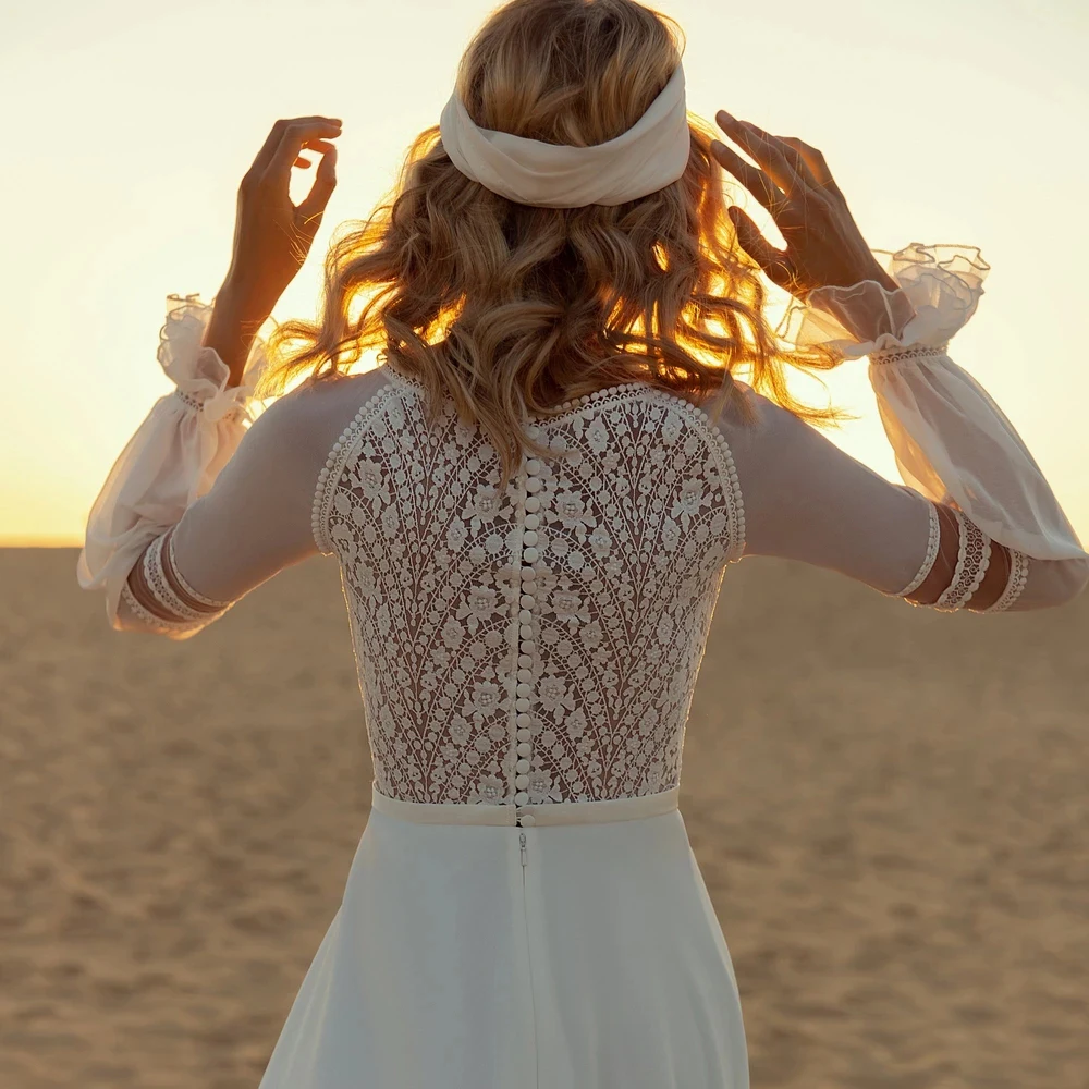 Sexy Bohemian Lace Wedding Dress O Neck Long Sleeves A Line Chiffon Sweep Train Beach Bridal Gown Robe De Mariee
Sexy Bohemian Lace Wedding Dress O Neck Long Sleeves A Line Chiffon Sweep Train Beach Bridal Gown Robe De Mariee