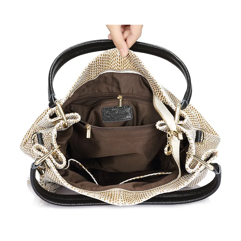 Valenkuci Woman Handbags Genuine Leather Bag Female Hobos Shoulder Crossbody Bags High Quality Leather Totes Women Messenger Bag 
Valenkuci Woman Handbags Genuine Leather Bag Female Hobos Shoulder Crossbody Bags High Quality Leather Totes Women Messenger Bag