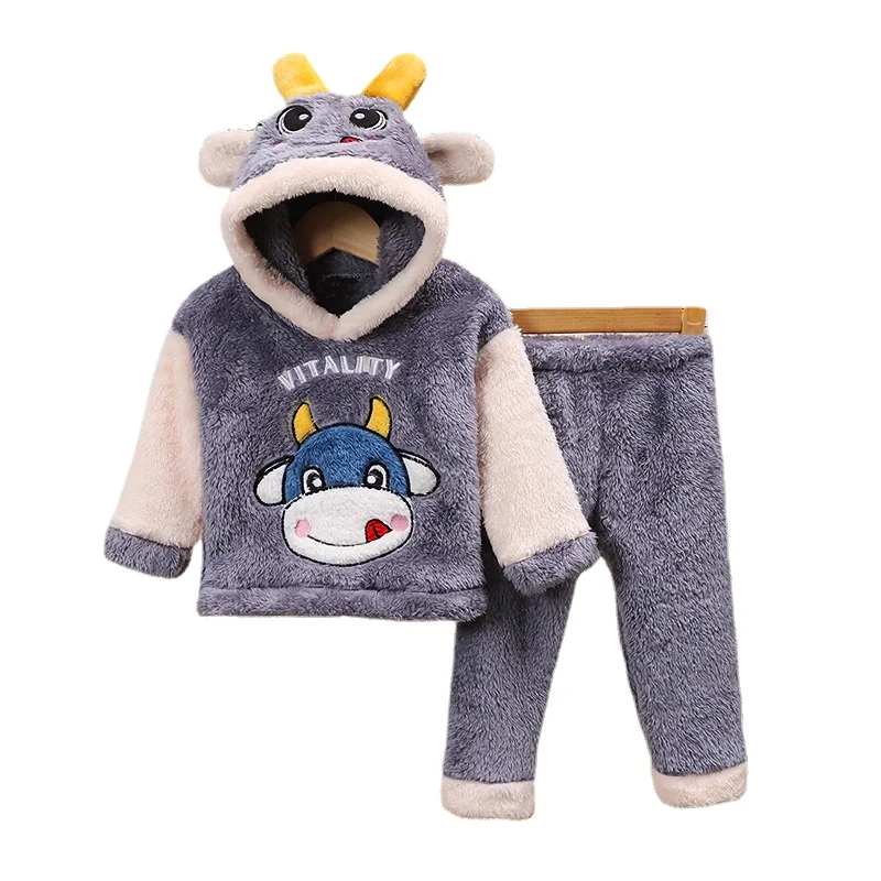 Костюм для мальчиков и девочек, модные плюшевые брюки с капюшоном и принтом, с цветными блокировками, на осень и зиму 1-12 лет
Костюм для мальчиков и девочек, модные плюшевые брюки с капюшоном и принтом, с цветными блокировками, на осень и зиму 1-12 лет