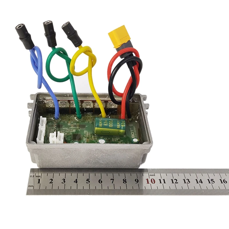 Electric Scooter Control Board Assembly Dashboard Dispaly Panel Parts Replacement for Ninebot MAX G30 
Electric Scooter Control Board Assembly Dashboard Dispaly Panel Parts Replacement for Ninebot MAX G30