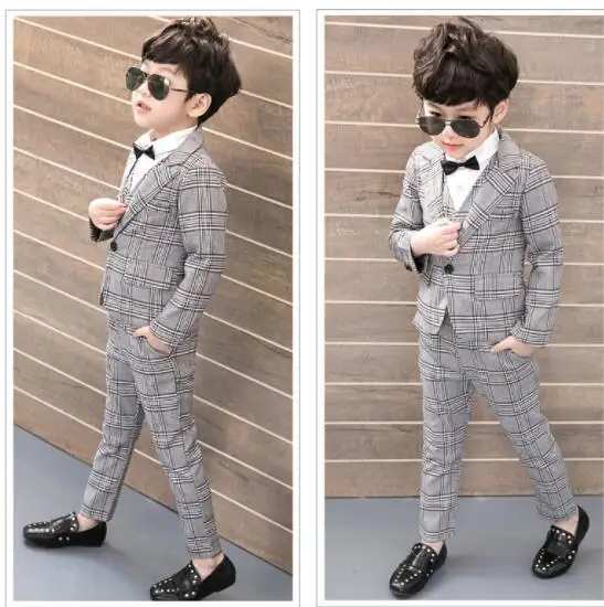 ring bearer Boys Formal School Suits for Weddings Boys Plaid Blazer Vest Pants 3pcs Tuxedo KidsFlower Party piano Clothing Sets
ring bearer Boys Formal School Suits for Weddings Boys Plaid Blazer Vest Pants 3pcs Tuxedo KidsFlower Party piano Clothing Sets